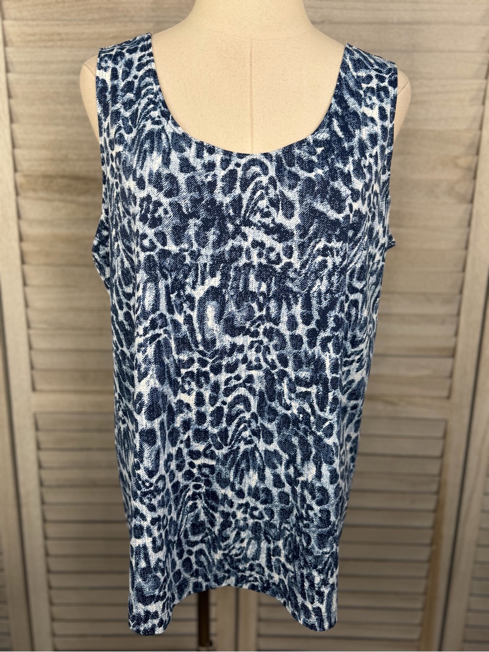 CHICO'S Women's Blue Leopard Print Tank Top-(3)XL